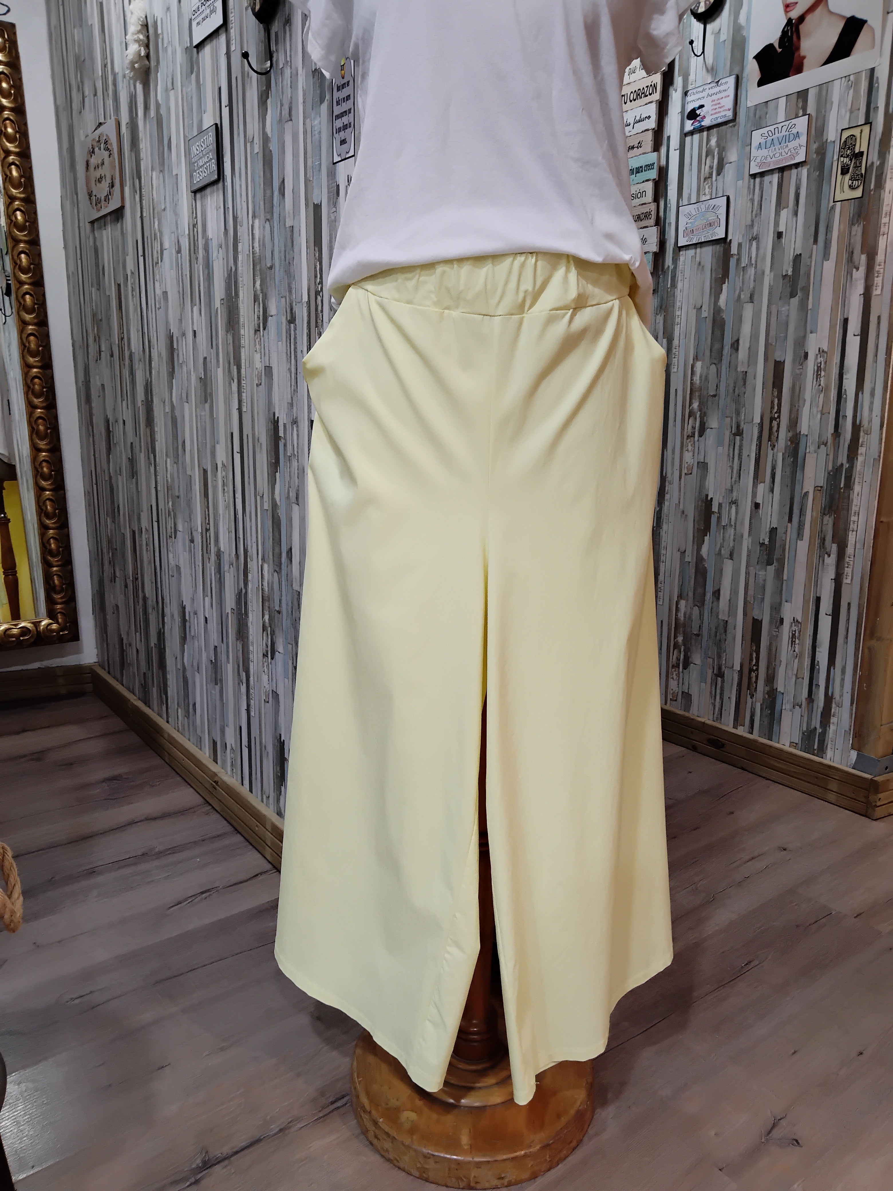 Pantalón ancho PETRA 11247