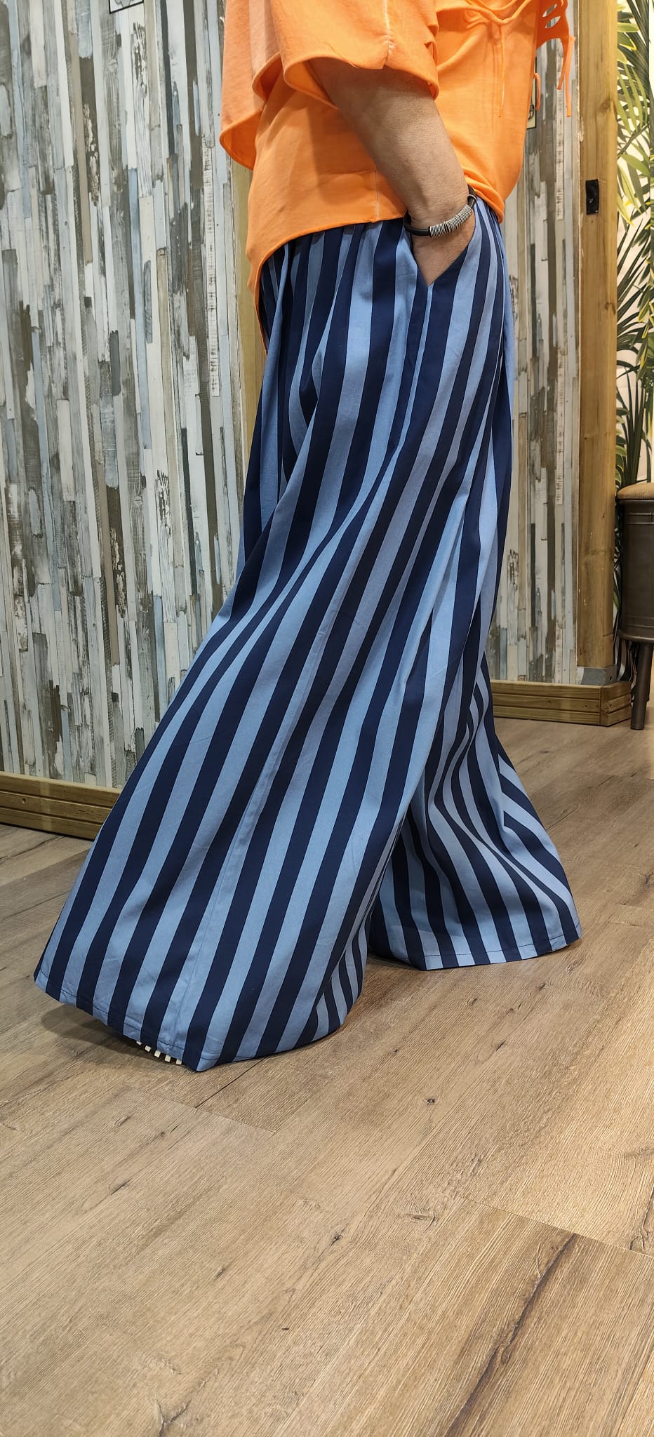 Pantalón CAPRI 60277