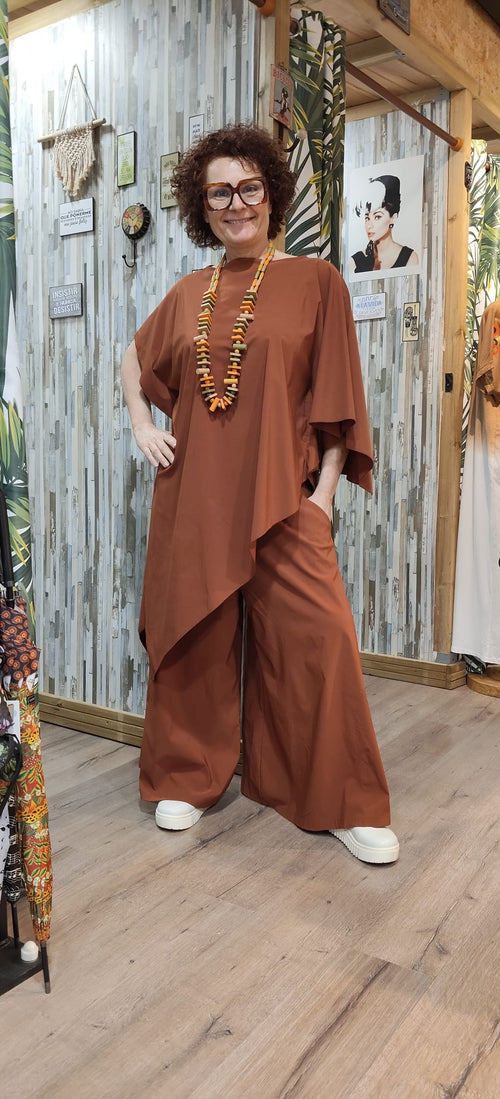 Blusa asimétrica PETRA 12294